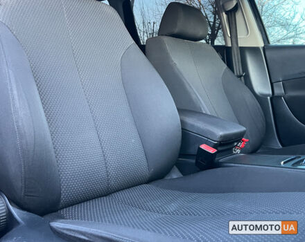 Черный Фольксваген Пассат, объемом двигателя 1.9 л и пробегом 268 тыс. км за 6200 $, фото 22 на Automoto.ua