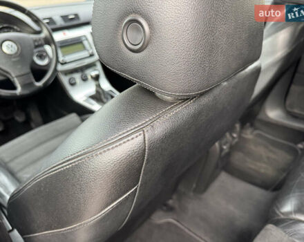 Черный Фольксваген Пассат, объемом двигателя 2 л и пробегом 290 тыс. км за 5699 $, фото 47 на Automoto.ua