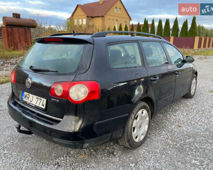 Черный Фольксваген Пассат, объемом двигателя 1.97 л и пробегом 300 тыс. км за 2750 $, фото 4 на Automoto.ua