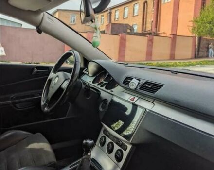 Черный Фольксваген Пассат, объемом двигателя 1.97 л и пробегом 415 тыс. км за 6300 $, фото 10 на Automoto.ua