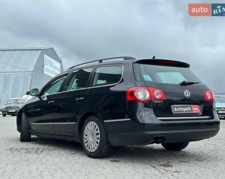 Черный Фольксваген Пассат, объемом двигателя 2 л и пробегом 288 тыс. км за 7290 $, фото 6 на Automoto.ua