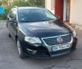 Черный Фольксваген Пассат, объемом двигателя 1.6 л и пробегом 370 тыс. км за 5200 $, фото 1 на Automoto.ua