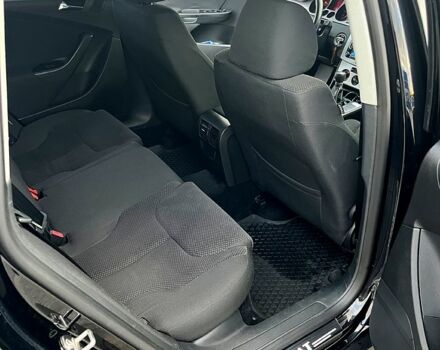 Чорний Фольксваген Пассат, об'ємом двигуна 2 л та пробігом 284 тис. км за 7000 $, фото 8 на Automoto.ua