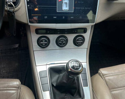 Чорний Фольксваген Пассат, об'ємом двигуна 2 л та пробігом 257 тис. км за 6100 $, фото 19 на Automoto.ua