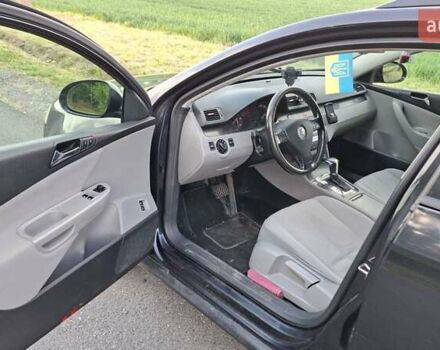 Черный Фольксваген Пассат, объемом двигателя 2 л и пробегом 470 тыс. км за 5249 $, фото 26 на Automoto.ua