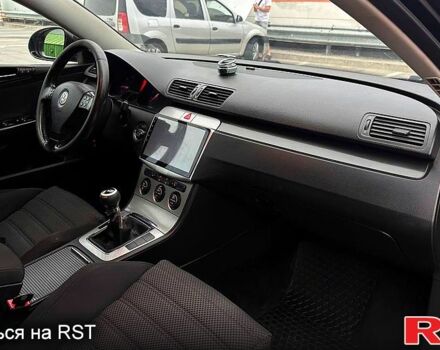 Черный Фольксваген Пассат, объемом двигателя 2 л и пробегом 340 тыс. км за 5700 $, фото 4 на Automoto.ua