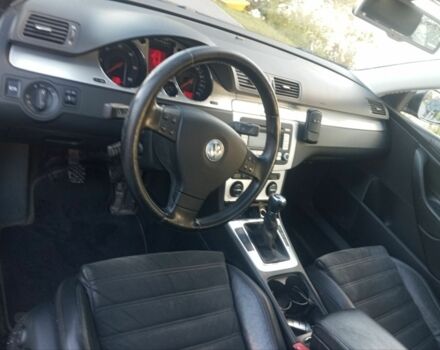 Черный Фольксваген Пассат, объемом двигателя 2 л и пробегом 320 тыс. км за 2600 $, фото 5 на Automoto.ua