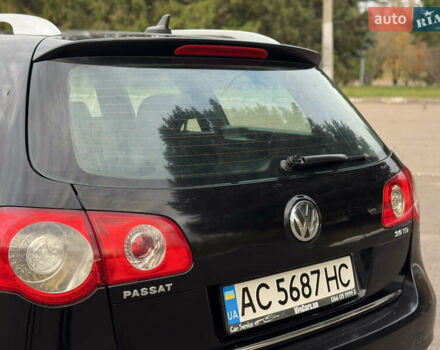 Черный Фольксваген Пассат, объемом двигателя 2 л и пробегом 290 тыс. км за 5699 $, фото 27 на Automoto.ua