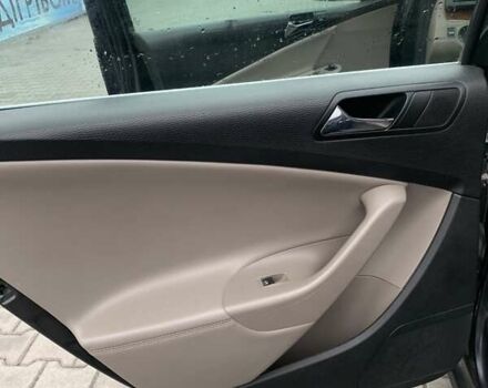 Черный Фольксваген Пассат, объемом двигателя 2 л и пробегом 300 тыс. км за 4700 $, фото 7 на Automoto.ua