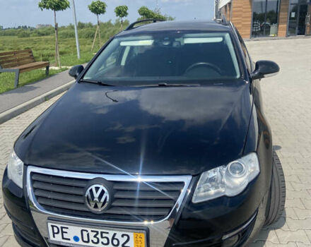 Черный Фольксваген Пассат, объемом двигателя 1.6 л и пробегом 185 тыс. км за 6500 $, фото 3 на Automoto.ua