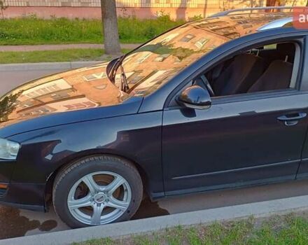 Черный Фольксваген Пассат, объемом двигателя 1.97 л и пробегом 324 тыс. км за 5500 $, фото 12 на Automoto.ua