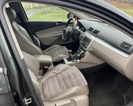 Черный Фольксваген Пассат, объемом двигателя 1.9 л и пробегом 350 тыс. км за 3300 $, фото 5 на Automoto.ua