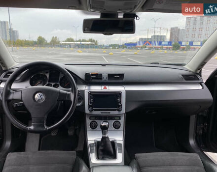 Черный Фольксваген Пассат, объемом двигателя 1.9 л и пробегом 270 тыс. км за 7000 $, фото 10 на Automoto.ua