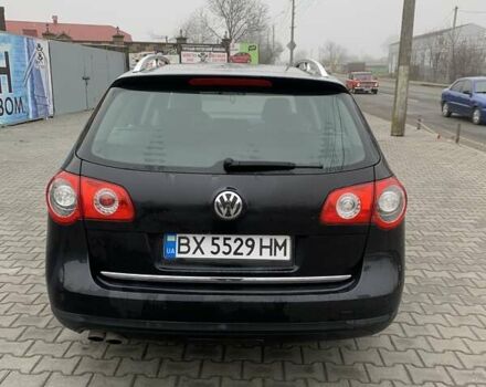 Черный Фольксваген Пассат, объемом двигателя 2 л и пробегом 300 тыс. км за 4700 $, фото 4 на Automoto.ua