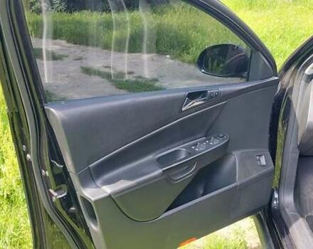 Черный Фольксваген Пассат, объемом двигателя 2 л и пробегом 284 тыс. км за 8500 $, фото 26 на Automoto.ua