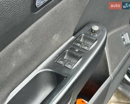 Черный Фольксваген Пассат, объемом двигателя 2 л и пробегом 288 тыс. км за 7290 $, фото 15 на Automoto.ua