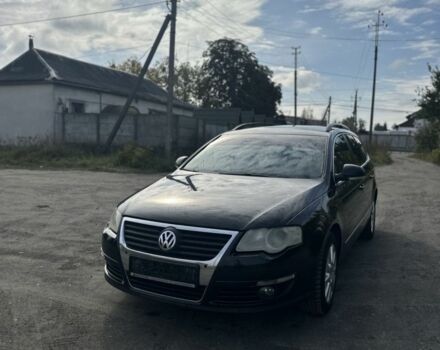 Черный Фольксваген Пассат, объемом двигателя 2 л и пробегом 300 тыс. км за 3300 $, фото 1 на Automoto.ua
