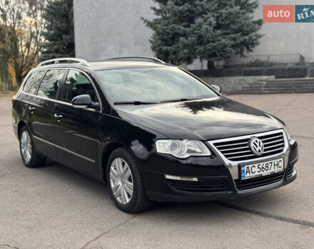 Черный Фольксваген Пассат, объемом двигателя 2 л и пробегом 290 тыс. км за 5699 $, фото 11 на Automoto.ua