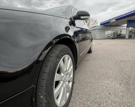 Чорний Фольксваген Пассат, об'ємом двигуна 2 л та пробігом 360 тис. км за 6400 $, фото 4 на Automoto.ua