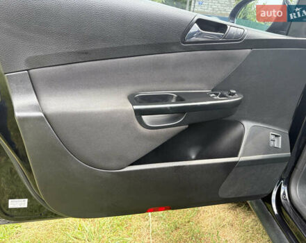 Черный Фольксваген Пассат, объемом двигателя 1.6 л и пробегом 183 тыс. км за 6500 $, фото 15 на Automoto.ua