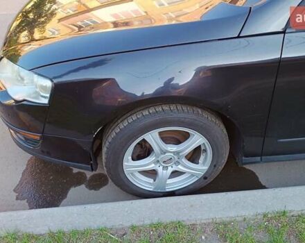 Черный Фольксваген Пассат, объемом двигателя 1.97 л и пробегом 324 тыс. км за 5500 $, фото 11 на Automoto.ua