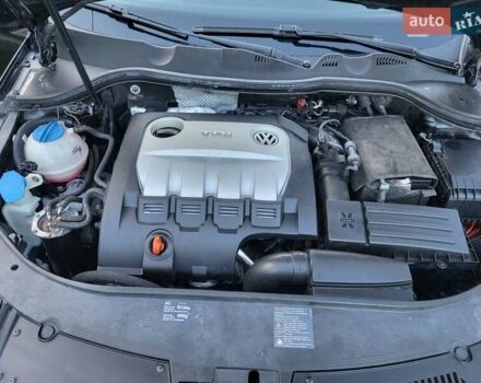 Черный Фольксваген Пассат, объемом двигателя 2 л и пробегом 280 тыс. км за 6400 $, фото 31 на Automoto.ua