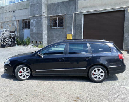 Черный Фольксваген Пассат, объемом двигателя 1.97 л и пробегом 270 тыс. км за 6200 $, фото 8 на Automoto.ua