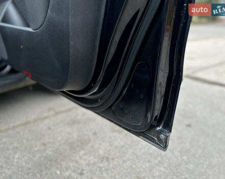 Черный Фольксваген Пассат, объемом двигателя 1.97 л и пробегом 270 тыс. км за 5700 $, фото 10 на Automoto.ua