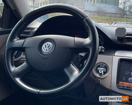 Черный Фольксваген Пассат, объемом двигателя 1.9 л и пробегом 290 тыс. км за 7400 $, фото 21 на Automoto.ua