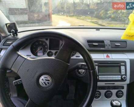 Черный Фольксваген Пассат, объемом двигателя 1.97 л и пробегом 220 тыс. км за 6750 $, фото 8 на Automoto.ua