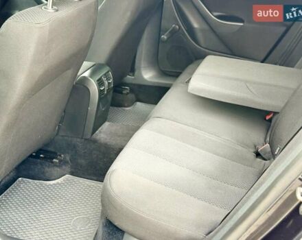 Черный Фольксваген Пассат, объемом двигателя 2 л и пробегом 403 тыс. км за 5499 $, фото 18 на Automoto.ua