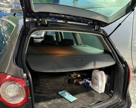 Черный Фольксваген Пассат, объемом двигателя 2 л и пробегом 400 тыс. км за 3500 $, фото 9 на Automoto.ua