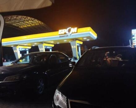 Черный Фольксваген Пассат, объемом двигателя 1.9 л и пробегом 390 тыс. км за 6700 $, фото 12 на Automoto.ua