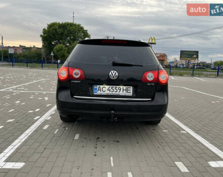 Черный Фольксваген Пассат, объемом двигателя 2 л и пробегом 327 тыс. км за 7800 $, фото 4 на Automoto.ua