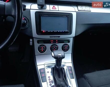 Черный Фольксваген Пассат, объемом двигателя 1.97 л и пробегом 251 тыс. км за 6450 $, фото 19 на Automoto.ua