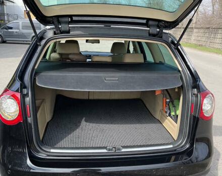 Чорний Фольксваген Пассат, об'ємом двигуна 2 л та пробігом 285 тис. км за 8500 $, фото 26 на Automoto.ua