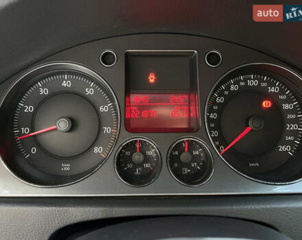 Черный Фольксваген Пассат, объемом двигателя 1.98 л и пробегом 221 тыс. км за 4700 $, фото 14 на Automoto.ua