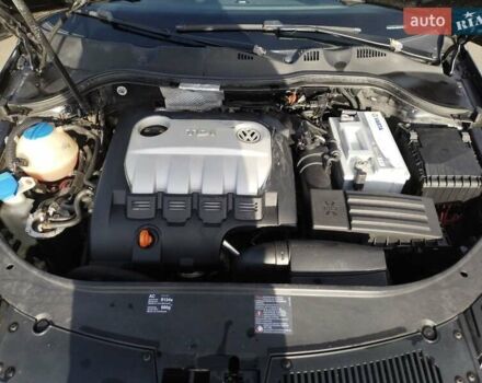 Чорний Фольксваген Пассат, об'ємом двигуна 2 л та пробігом 220 тис. км за 6450 $, фото 12 на Automoto.ua