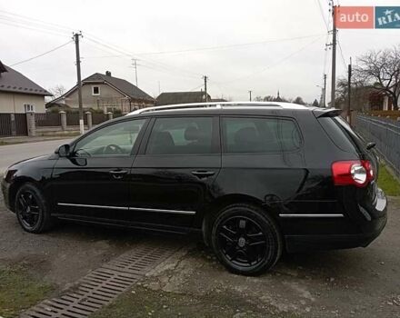 Черный Фольксваген Пассат, объемом двигателя 1.97 л и пробегом 251 тыс. км за 6450 $, фото 6 на Automoto.ua