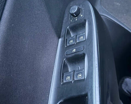 Черный Фольксваген Пассат, объемом двигателя 1.9 л и пробегом 400 тыс. км за 5500 $, фото 16 на Automoto.ua