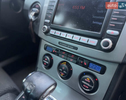 Черный Фольксваген Пассат, объемом двигателя 1.98 л и пробегом 270 тыс. км за 4599 $, фото 14 на Automoto.ua