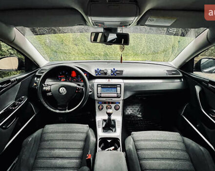 Черный Фольксваген Пассат, объемом двигателя 2 л и пробегом 349 тыс. км за 5099 $, фото 18 на Automoto.ua