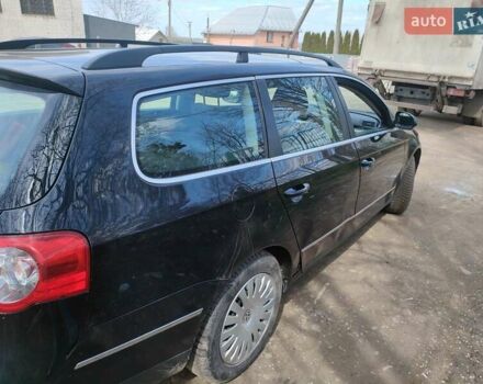 Черный Фольксваген Пассат, объемом двигателя 2 л и пробегом 380 тыс. км за 5000 $, фото 5 на Automoto.ua
