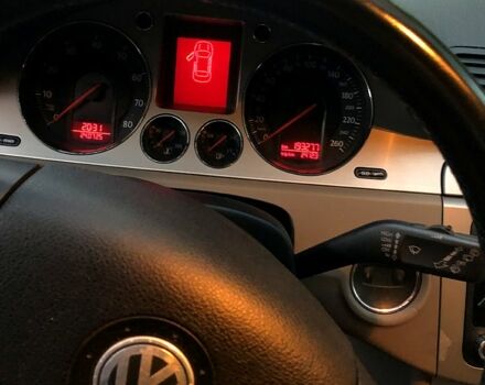 Черный Фольксваген Пассат, объемом двигателя 1.4 л и пробегом 193 тыс. км за 6600 $, фото 3 на Automoto.ua