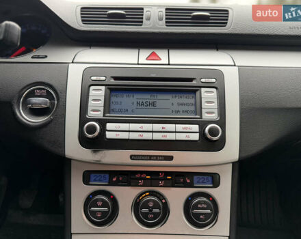 Черный Фольксваген Пассат, объемом двигателя 1.97 л и пробегом 370 тыс. км за 4700 $, фото 43 на Automoto.ua