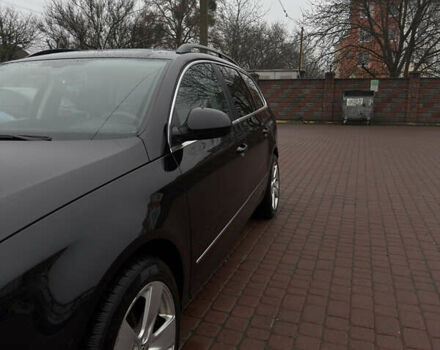 Чорний Фольксваген Пассат, об'ємом двигуна 2 л та пробігом 370 тис. км за 8100 $, фото 7 на Automoto.ua