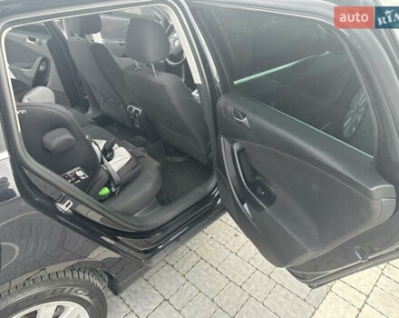 Черный Фольксваген Пассат, объемом двигателя 1.97 л и пробегом 280 тыс. км за 7400 $, фото 18 на Automoto.ua