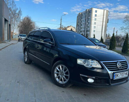 Черный Фольксваген Пассат, объемом двигателя 2 л и пробегом 335 тыс. км за 6800 $, фото 3 на Automoto.ua
