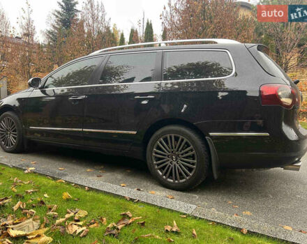 Черный Фольксваген Пассат, объемом двигателя 3.19 л и пробегом 271 тыс. км за 12000 $, фото 2 на Automoto.ua