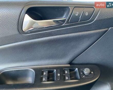 Черный Фольксваген Пассат, объемом двигателя 1.97 л и пробегом 256 тыс. км за 7000 $, фото 33 на Automoto.ua